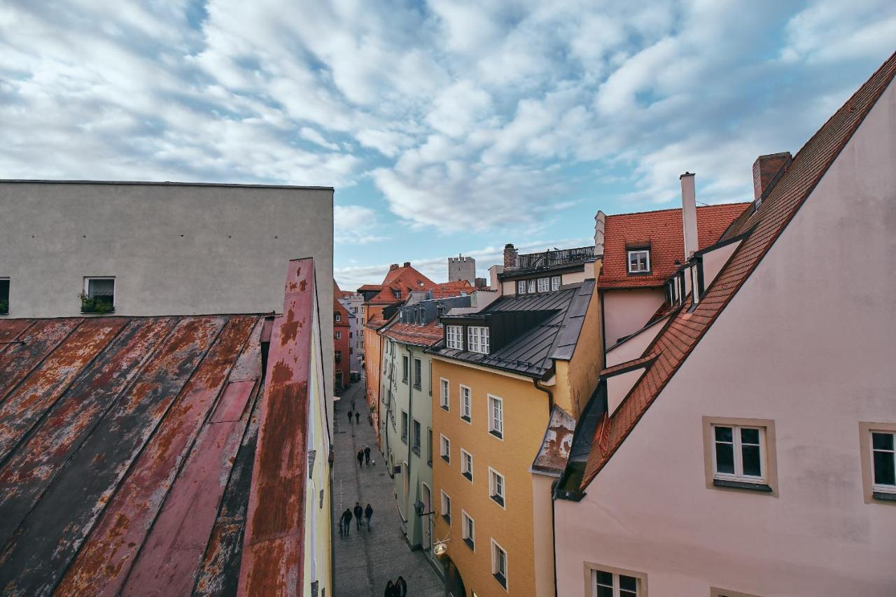 Hotel Roter Hahn Regensburg Exterior foto